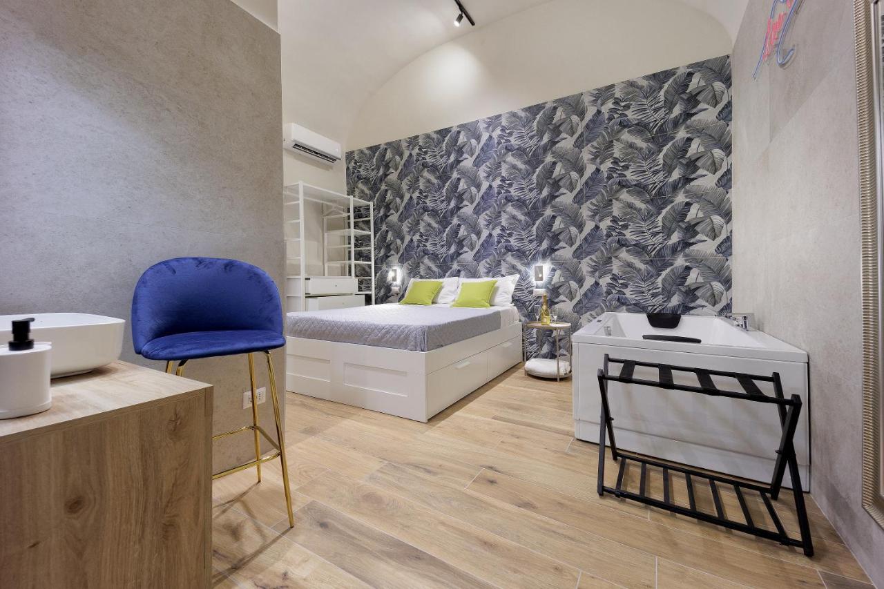 Live Suite Napoli Nápoles Exterior foto